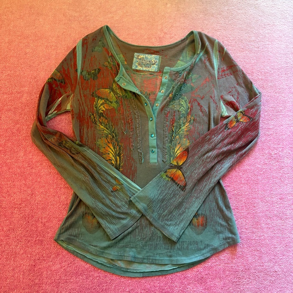 Blue Long-Sleeve Henley Top with Feather & Butterfly Print